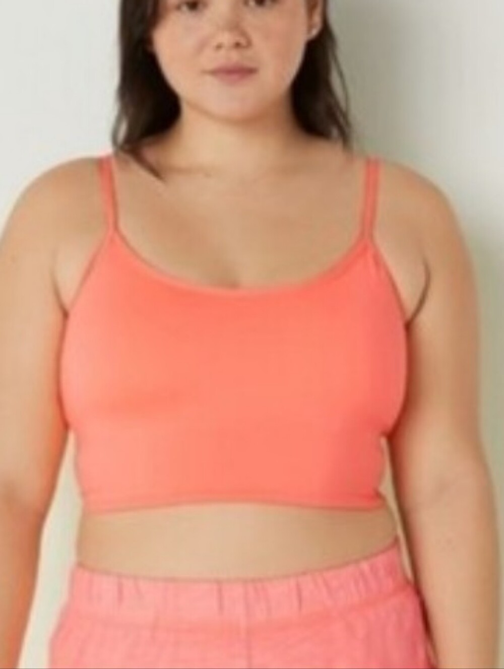 Victoria's secret pink ultimate lightly lined twist back sports bra MEDIUM CORAL